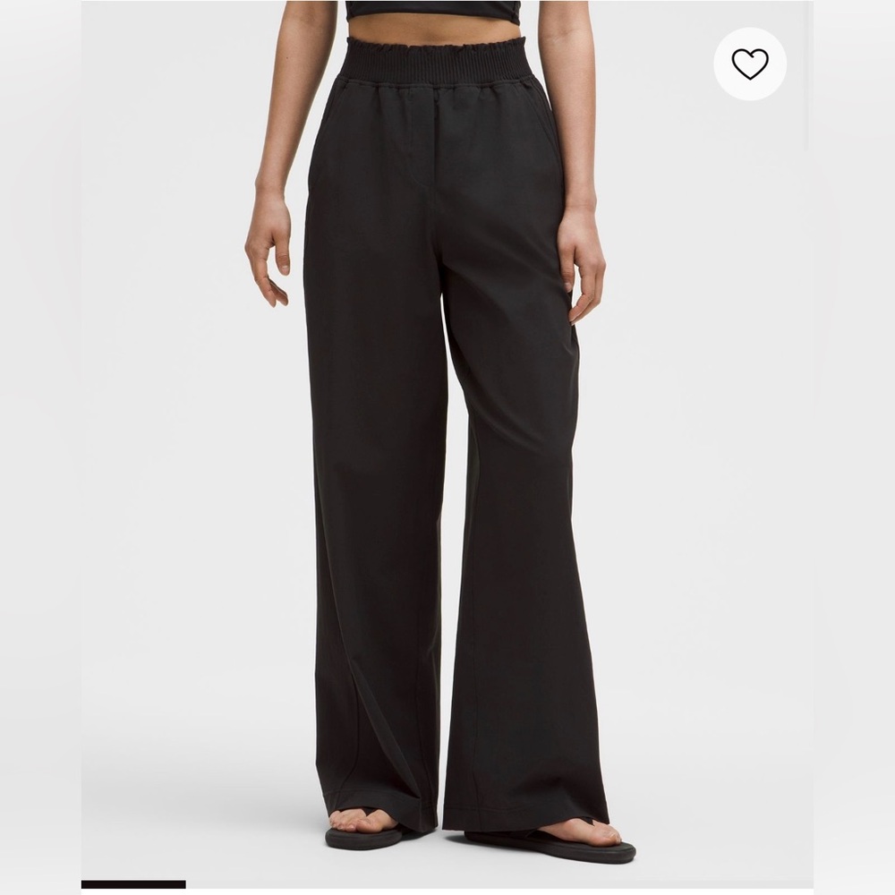 Lululemon Stretch Woven Wide Leg Ruffle Waist Pants